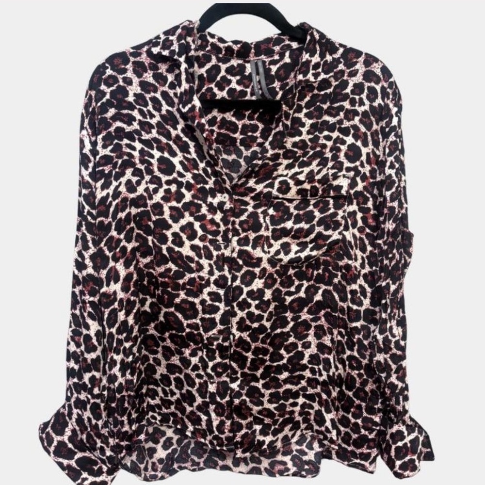 NWT Anthropologie silky sleep top Size SP animal print